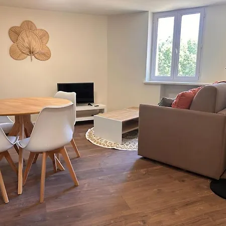 Ag- Le Charme De La Vieille Pour 4 Personnes Apartment *